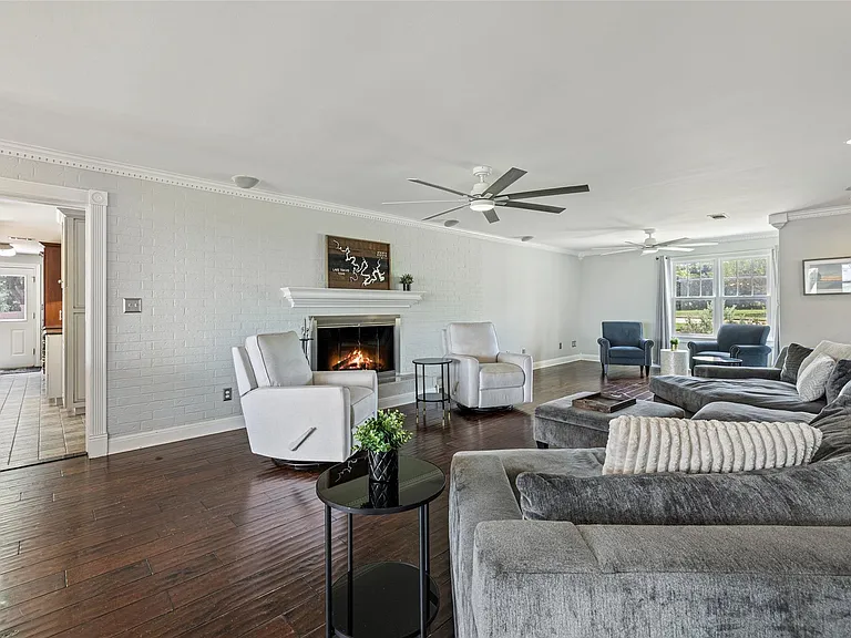 17700 N Rim Dr — Photo 19