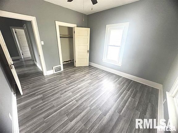 4th image of 1039 N Franklin Ave