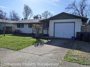 904 56th Pl, Springfield, OR 97478