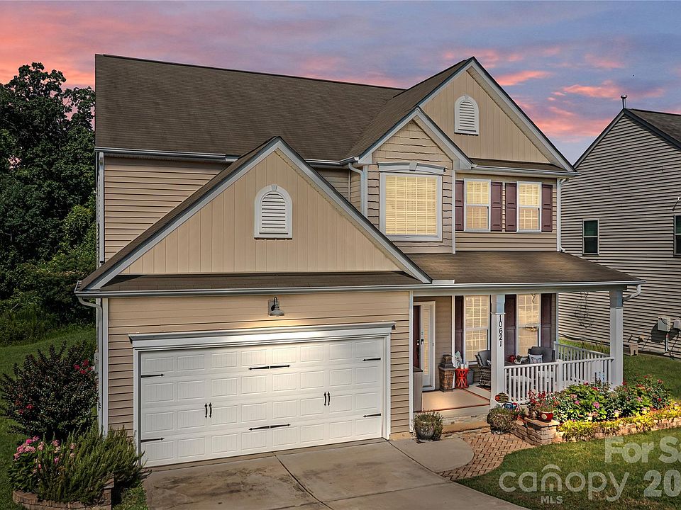 1st image of 10621 Shanon Darby Ln