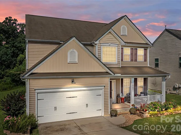 10621 Shanon Darby Ln, Charlotte, NC 28214