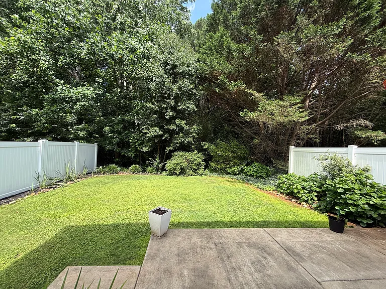 5615 Mountain Top Pl — Photo 3