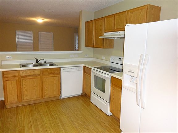 2nd image of 4928 Creek Ridge Trl