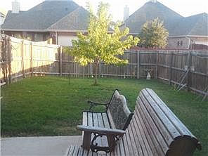 5th image of 658 Crockett Dr