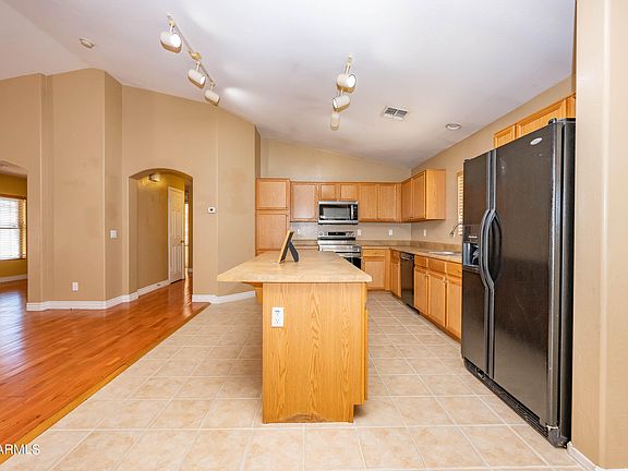 4th image of 12518 W ASH Street