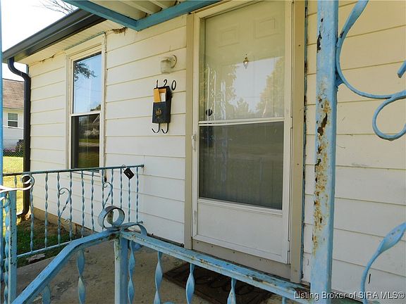 3rd image of 120 N Washington Boulevard