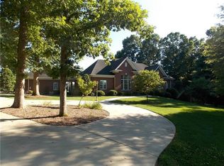 313 Legion Rd, Hudson, NC 28638