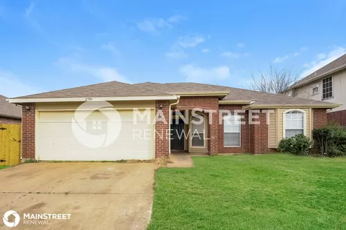 2700 Forest Creek Dr Photo 1