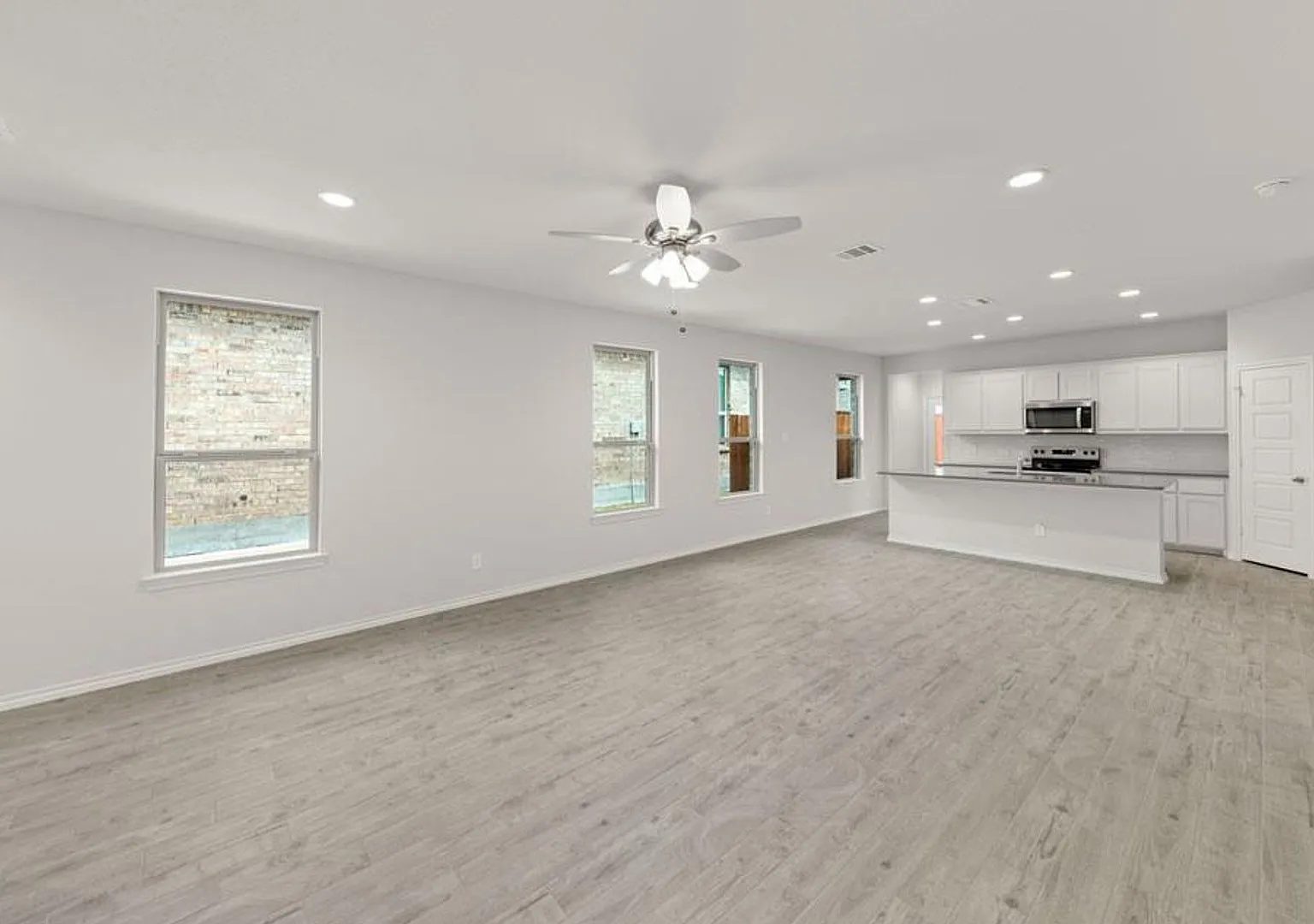 3105 Sedge Grass Drive — Photo 4