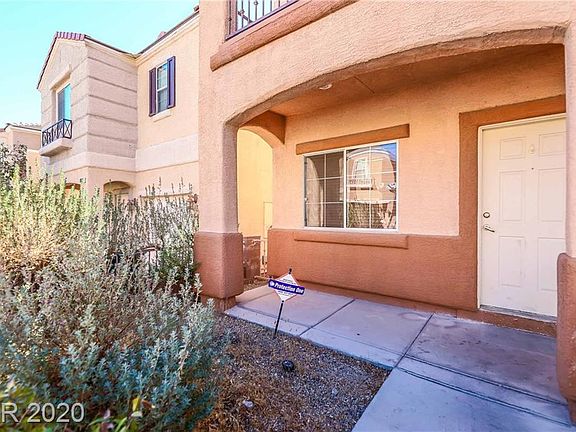 4th image of 10537 Pino Basin Ct