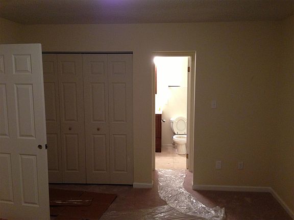 Master Bedroom entrance to Bathroom