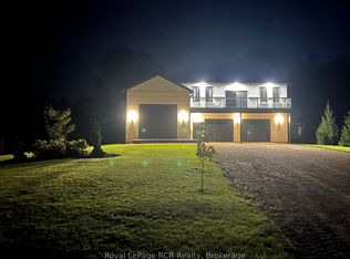 9 Sunset Pl, Huron Kinloss, ON N0G2R0