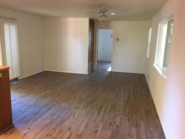 (undisclosed Address)