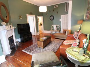 34 E Broad St, Savannah, GA 31401