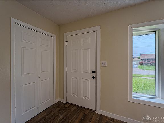 5th image of 4044 Whitestone Ct