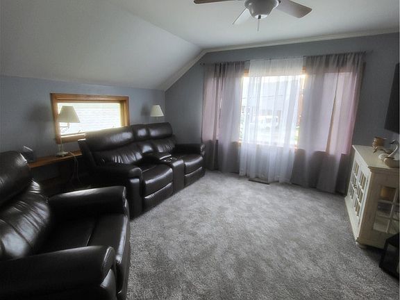 3rd image of 107 4th St
