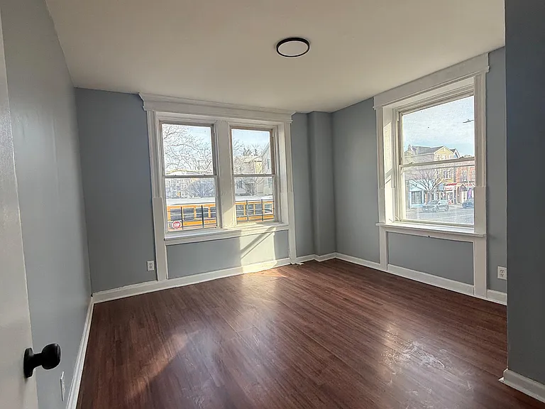 275 S 7th St #1N — Photo 1
