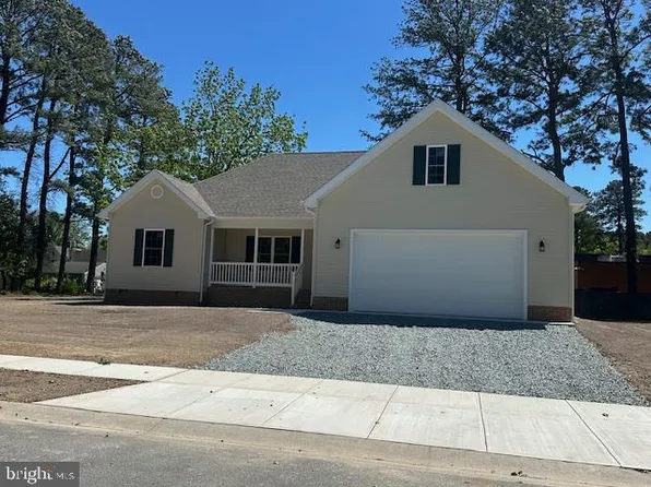 30483 Manor Dr, Princess Anne, MD 21853