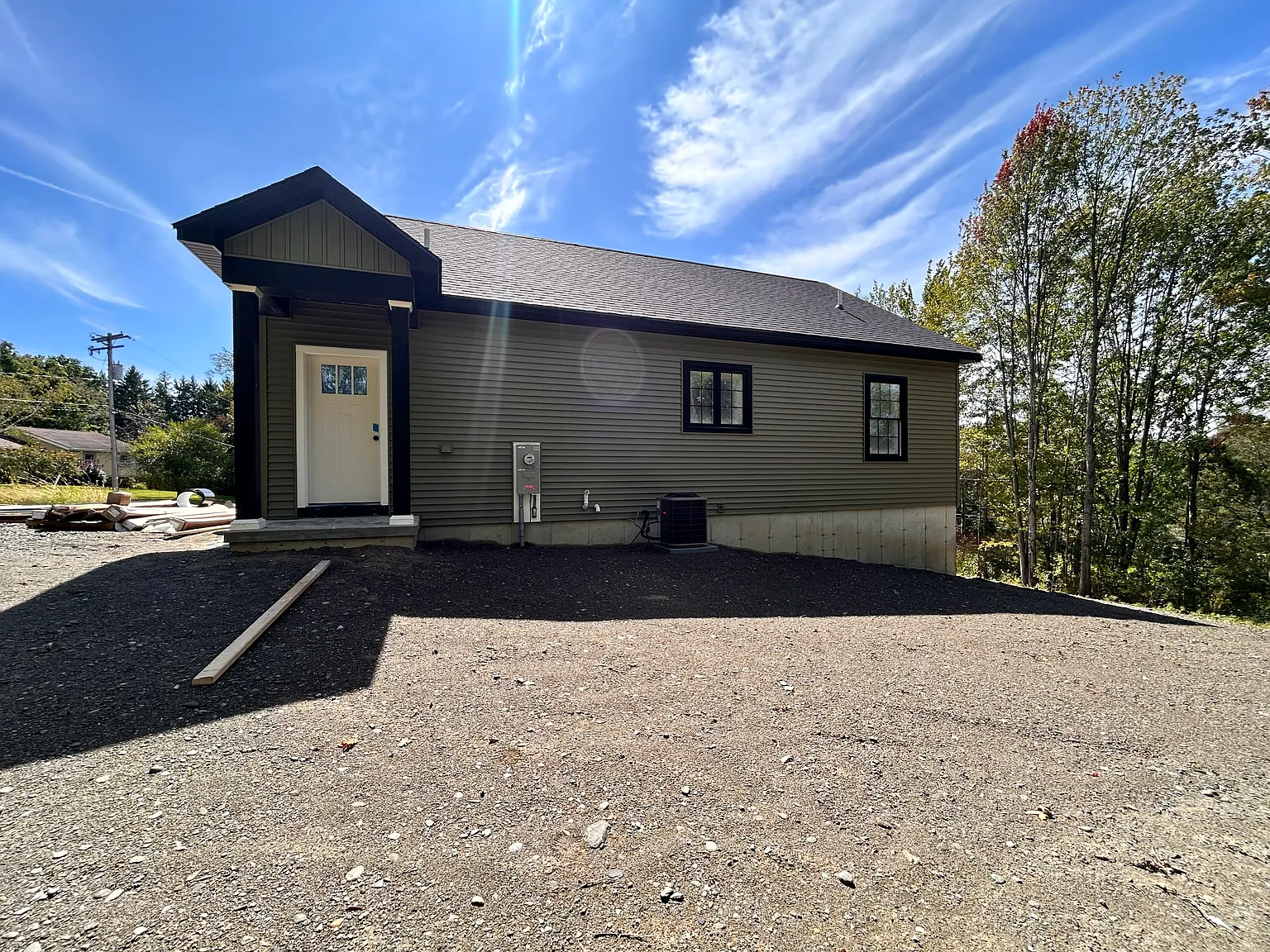 3 bed, 1250 sqft, $2,650 — Photo 3
