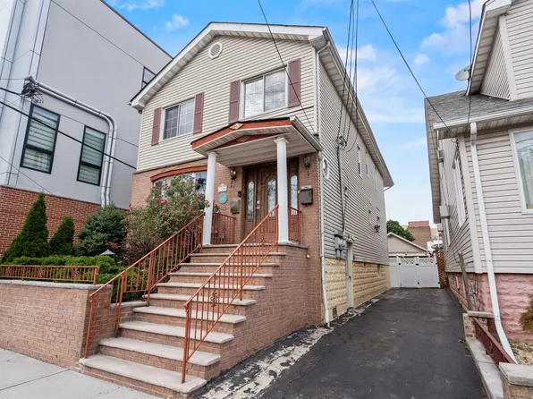 1006 85th St, North Bergen, NJ 07047