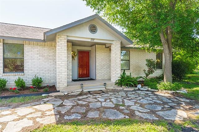 1st image of 1111 River Hills Dr