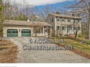 6 Acorn Ln, Cumberland, ME 04021