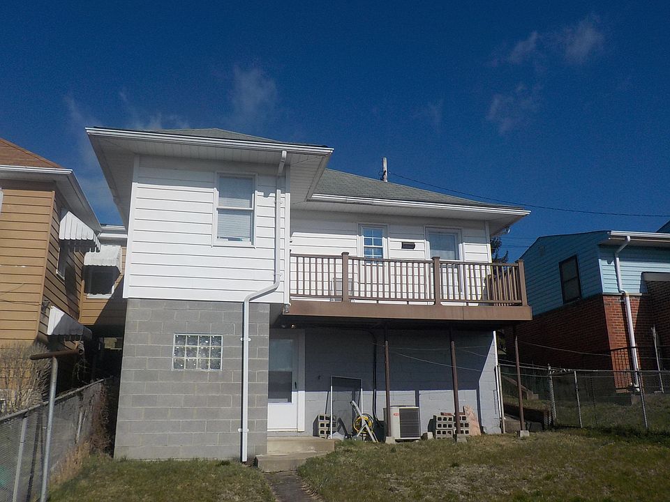 2nd image of 112 E Harvey Ave