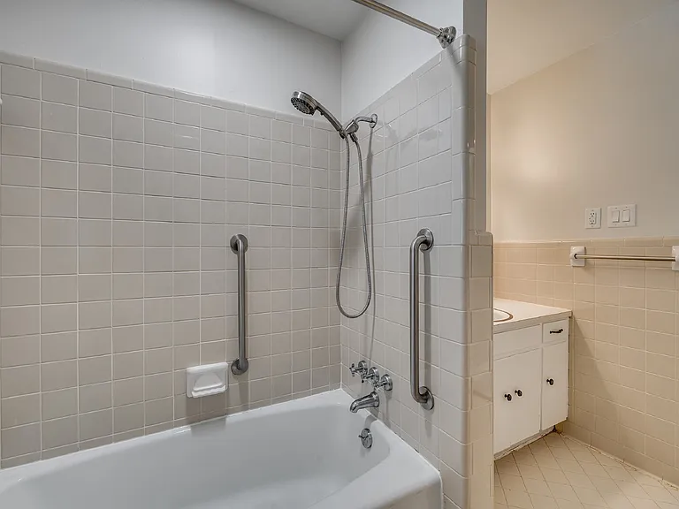 1615 Tillman St — Photo 31