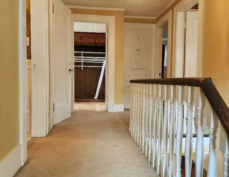 725 N Main St — Photo 16