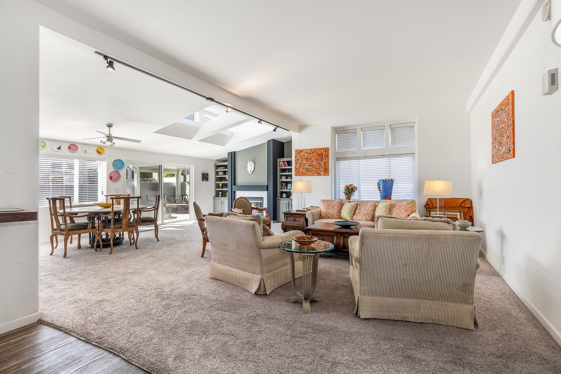 next background image