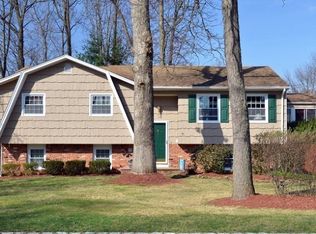 8 Sunset Dr, Budd Lake, NJ 07828