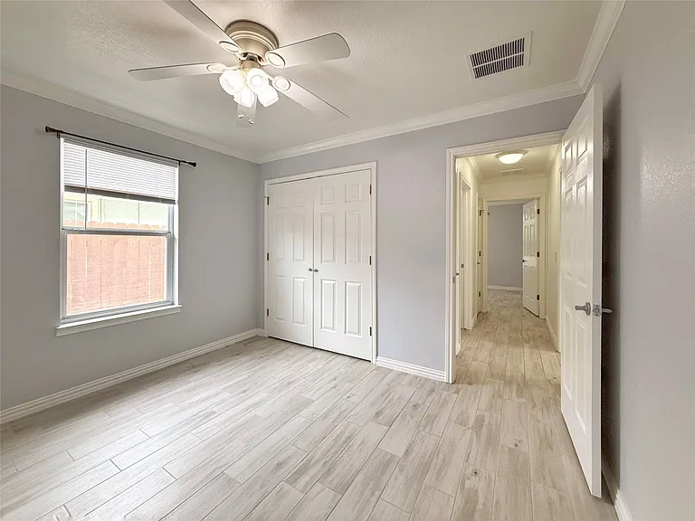 6915 Villita Avenida St — Photo 14