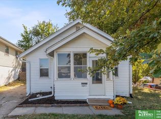 5841 Ruggles St, Omaha, NE 68104