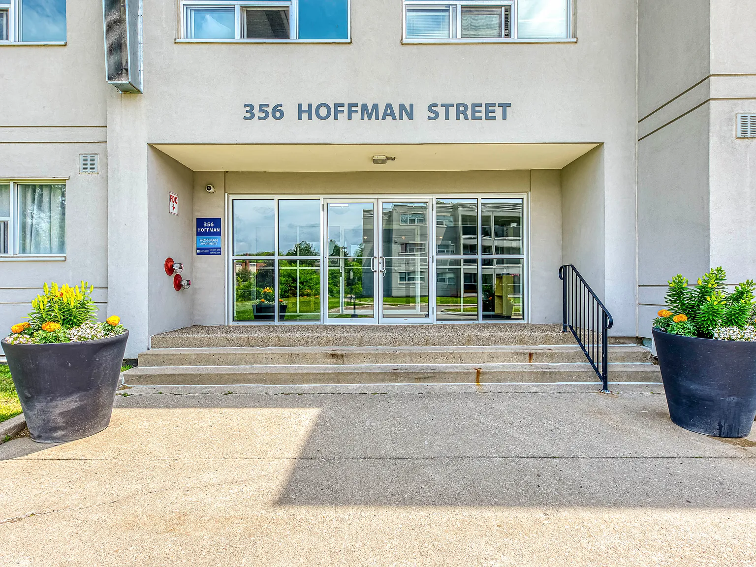 Hoffman Apartments — Photo 1