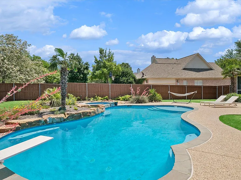 7132 Hunt Ln — Photo 36