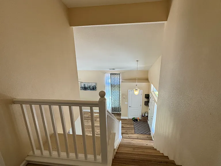 1370 Kerslake Cir — Photo 13