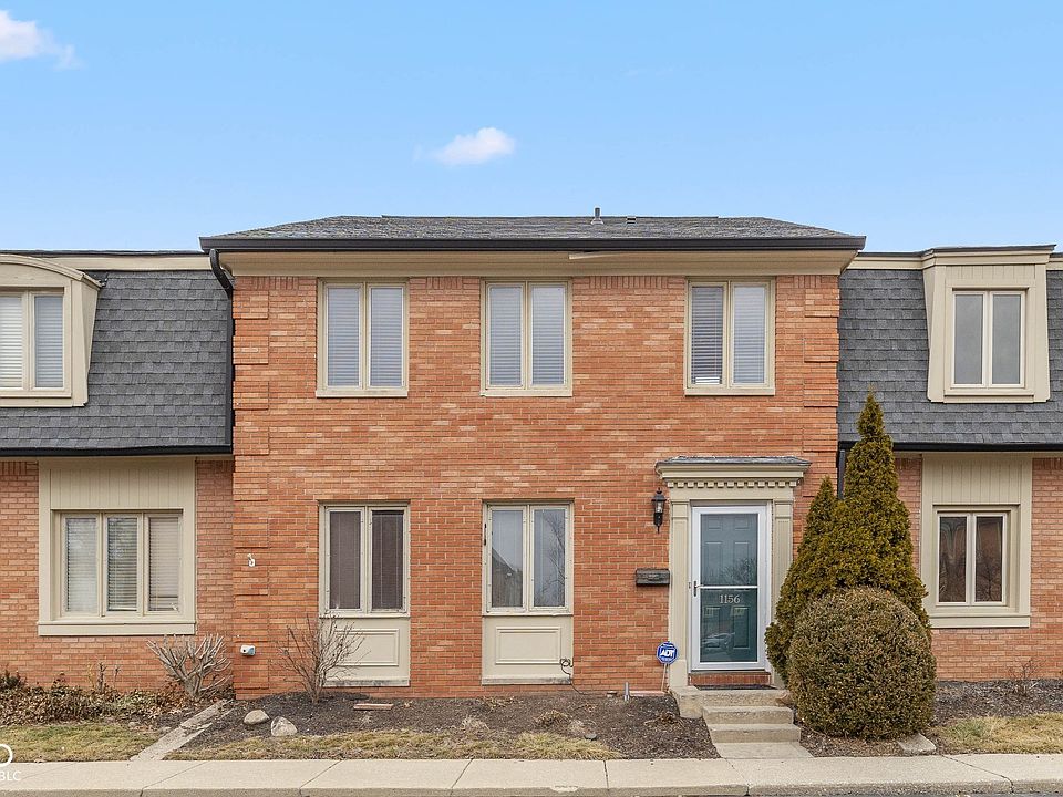 1st image of 1156 Canterbury Sq N