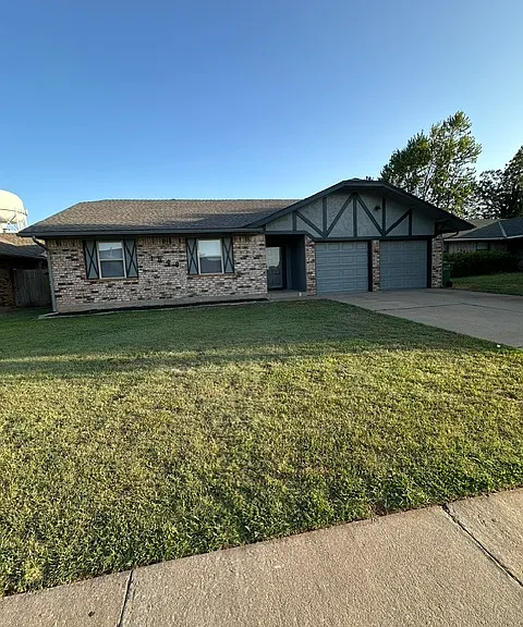 1048 Cooper Ln — Photo 1