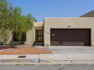 6805 La Casa Bonita NE, Albuquerque, NM 87110