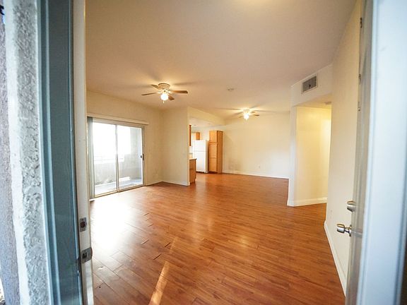 5th image of 9330 W Maule Ave Building 123-05