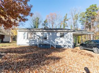 2216 Bradley St, Greensboro, NC 27406