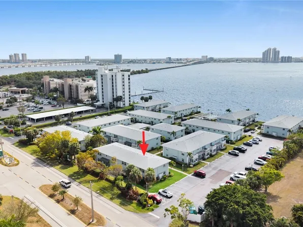 3344 N Key Dr #4, North Fort Myers, FL 33903