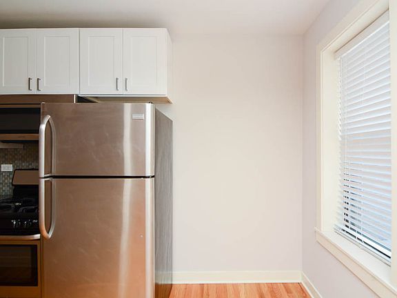 4th image of 2420 N Kedzie Blvd APT 311