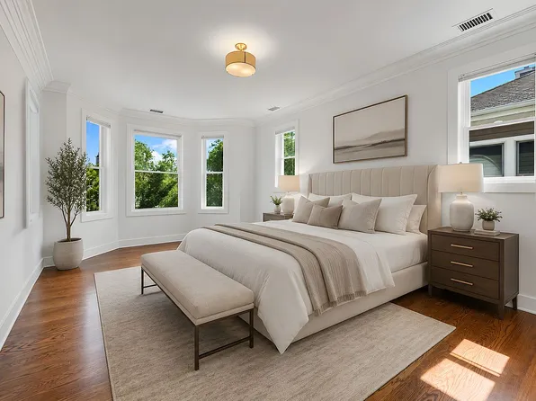 51 Island Point #51, Bronx, NY 10464