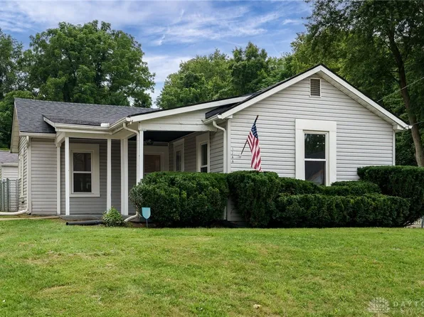 1766 Magnolia Blvd, Springfield, OH 45503