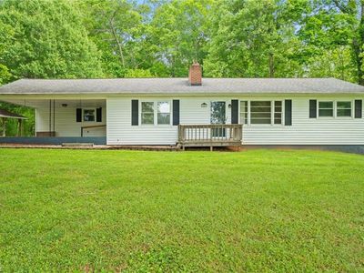 1553 Carson Rd, Pilot Mountain, NC, 27041