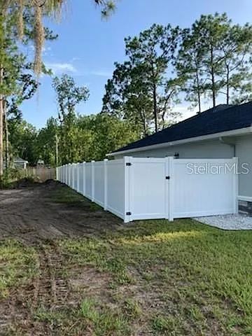 696 Marion Oaks Trl — Photo 29