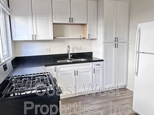 3837 1/2 Kendall St, San Diego, CA 92109