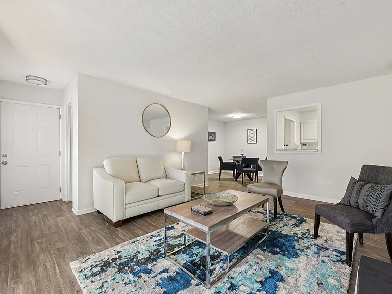 Birch Run Apartments — Photo 7
