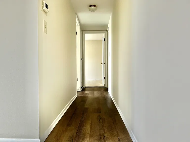 23519 N Rockledge #1 — Photo 11